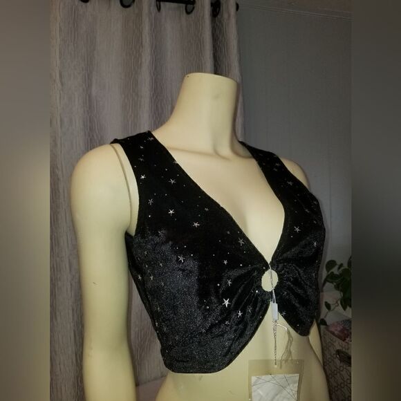 Women V Neck Buckle Strap Cami Crop  Top xl new with tags - Picture 6 of 10